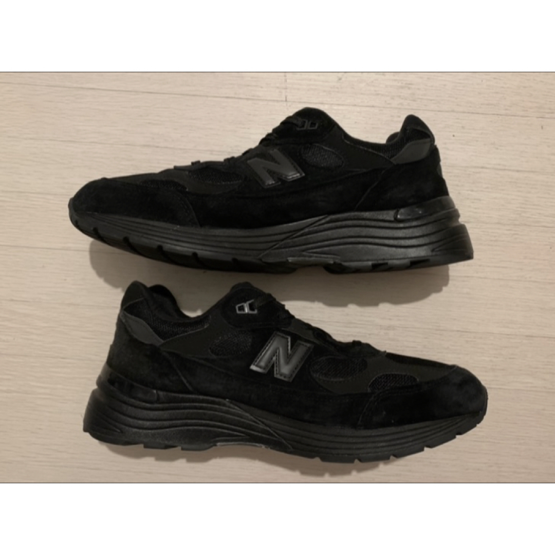 New Balance(ニューバランス)の美品 28.5 new balance m992ea トリプルブラック 992 メンズの靴/シューズ(スニーカー)の商品写真