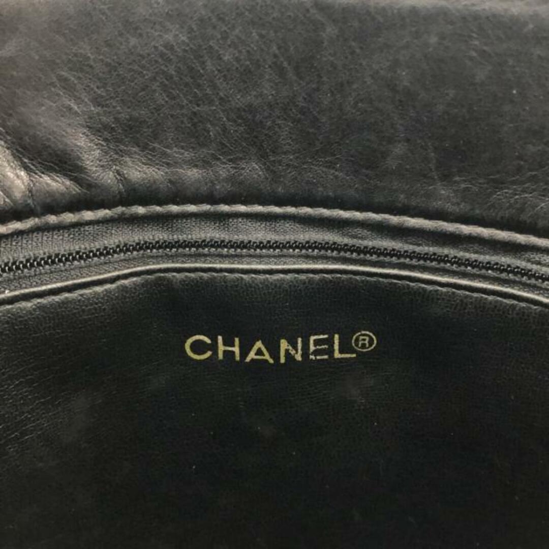 CHANEL(シャネル)のCHANEL(シャネル) ショルダーバッグ マトラッセ 黒 チェーンショルダー/ゴールド金具 ラムスキン レディースのバッグ(ショルダーバッグ)の商品写真