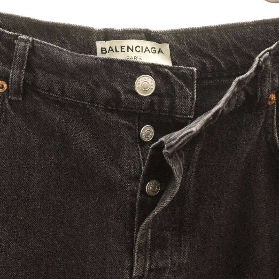 Balenciaga(バレンシアガ)のBALENCIAGA バレンシアガ ウォッシュ加工 テーパード デニムパンツ 460191 TUE14 ブラック メンズのパンツ(デニム/ジーンズ)の商品写真