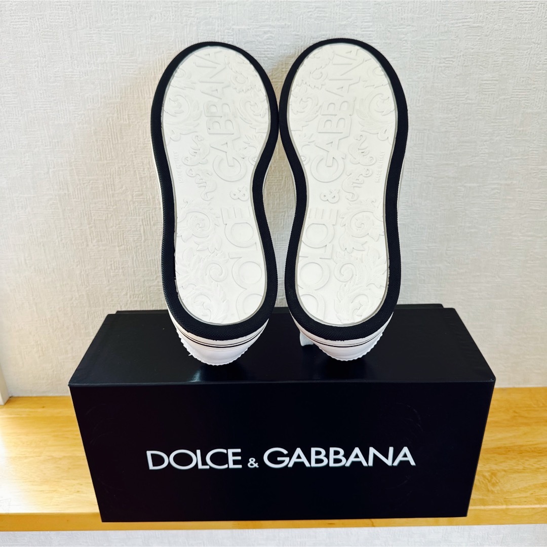 DOLCE&GABBANA(ドルチェアンドガッバーナ)のドルチェ&ガッバーナ スニーカー 新品未使用品 メンズの靴/シューズ(スニーカー)の商品写真