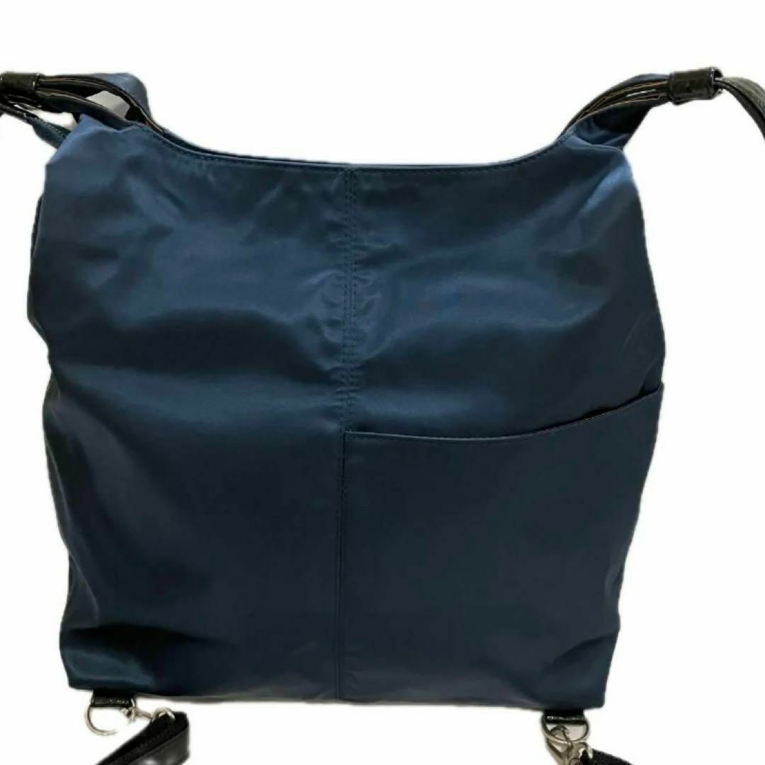 Kitamura(キタムラ)の専用　キタムラ　２wayナイロンセミショルダーバッグ　キルティングリュック　紺 レディースのバッグ(リュック/バックパック)の商品写真