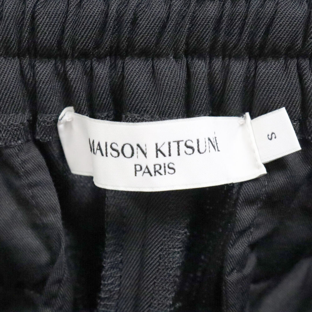 MAISON KITSUNE'(メゾンキツネ)のMAISON KITSUNE メゾンキツネ CITY PANTS テーパード スラックスパンツ ブラック HM01111WT0011 メンズのパンツ(その他)の商品写真