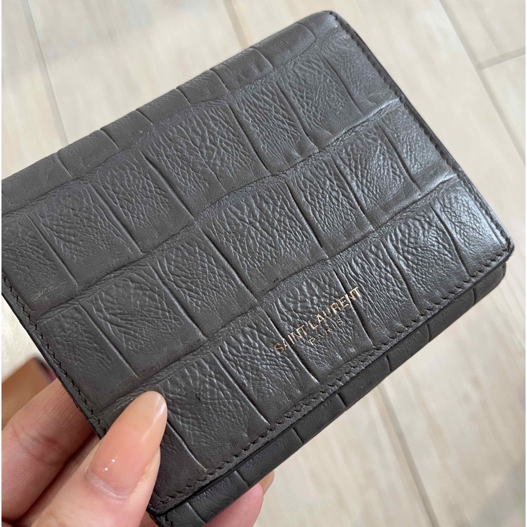 Saint Laurent(サンローラン)のサンローラン三つ折り財布 レディースのファッション小物(財布)の商品写真