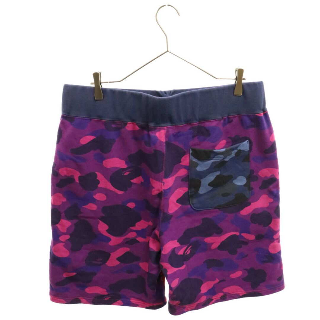 A BATHING APE(アベイシングエイプ)のA BATHING APE アベイシングエイプ 1ST CAMO BACK SHARK SWEAT SHORTS カモ柄 バックロゴプリント シャーク ハーフパンツ レッド/パープル 001SPI201003M メンズのパンツ(その他)の商品写真