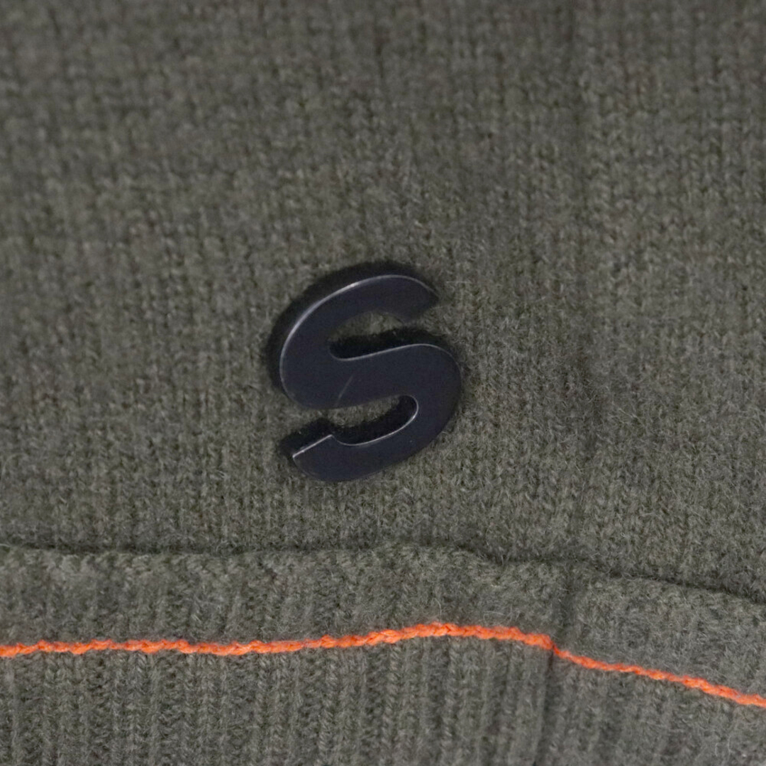 sacai(サカイ)のSacai サカイ Cashmere Knit Pullover 22-02860M Sロゴプレート カシミアニットプルオーバー カーキ/オレンジ メンズのトップス(ニット/セーター)の商品写真