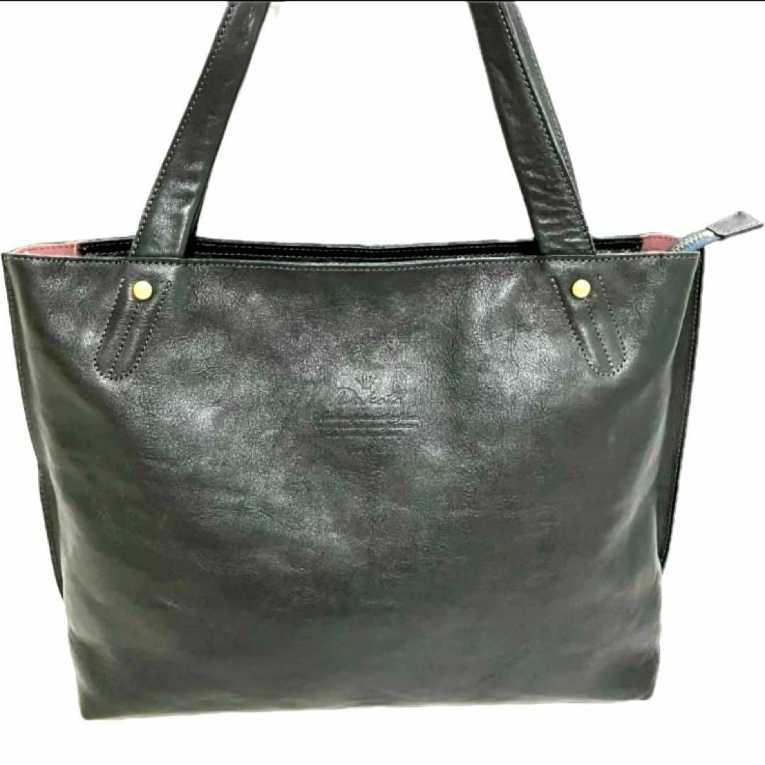 Dakota(ダコタ)のダコタ バッグ キューブ トートバッグ  ブラック　黒　A4 ロゴ　牛革 レディースのバッグ(トートバッグ)の商品写真
