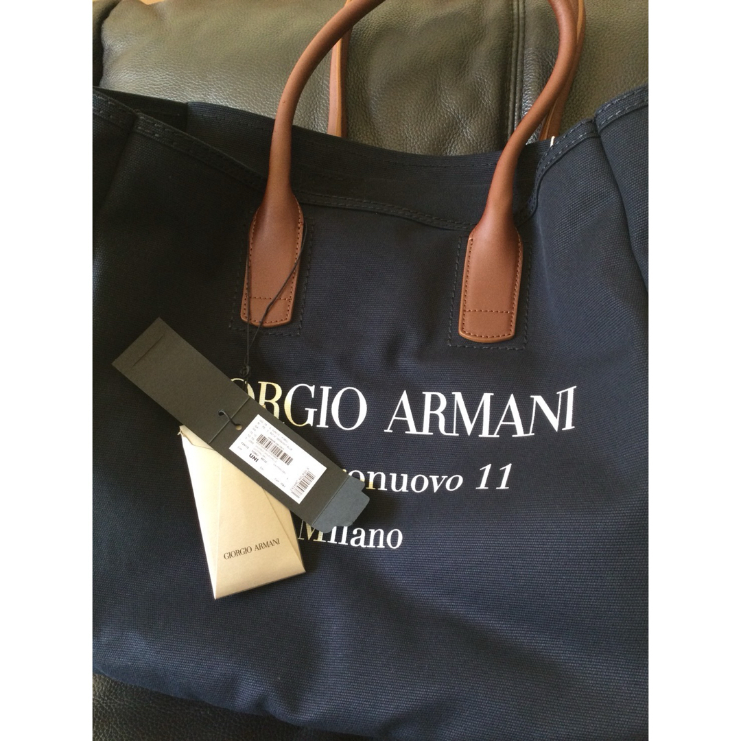 Giorgio Armani(ジョルジオアルマーニ)の新品　ユニセックス　Giorgio Armani  トートバッグ レディースのバッグ(トートバッグ)の商品写真