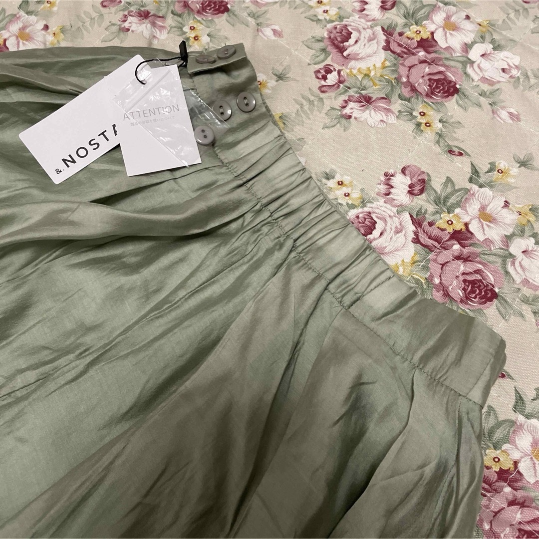 新品　アンドットノスタルジア　ロングスカート　ライトモスグリーン　M レディースのスカート(ロングスカート)の商品写真