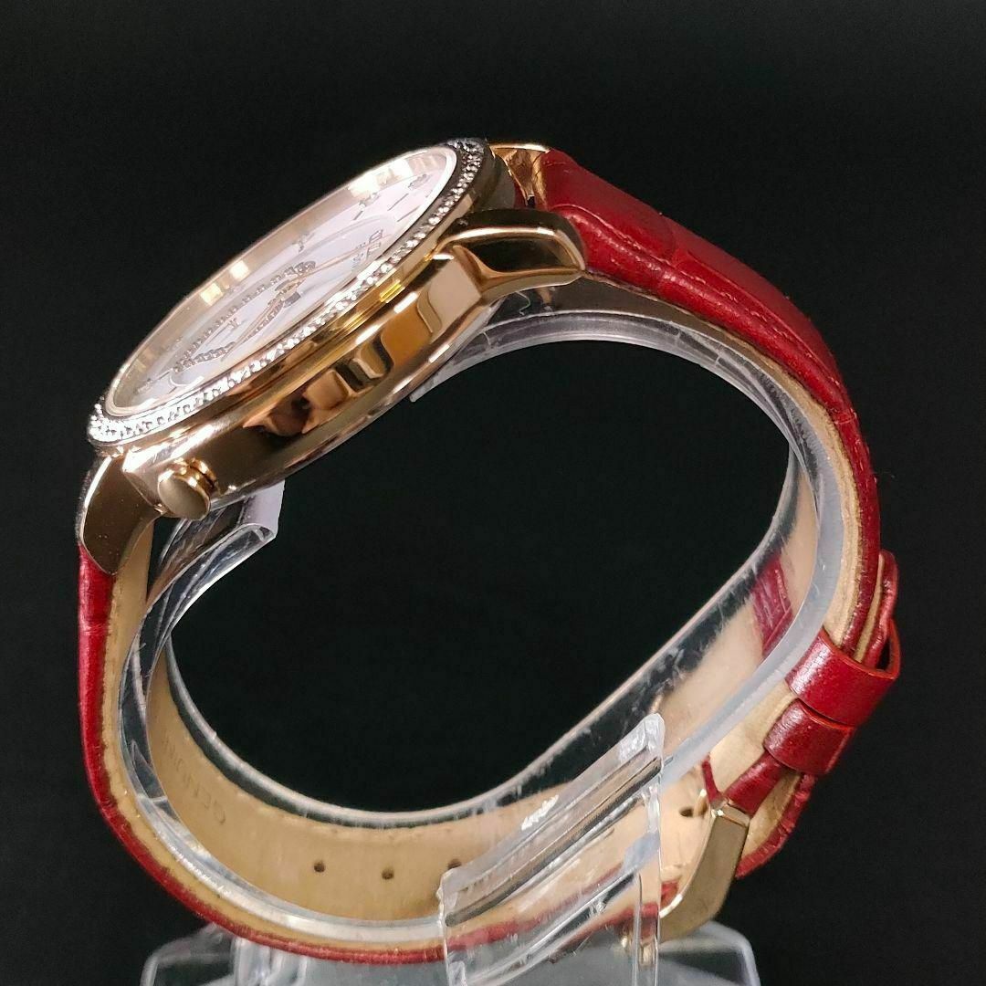 CITIZEN(シチズン)の極美品【稼働品】CITIZENシチズン　ゴールド　ダイヤベゼルホワイト　ソーラー レディースのファッション小物(腕時計)の商品写真