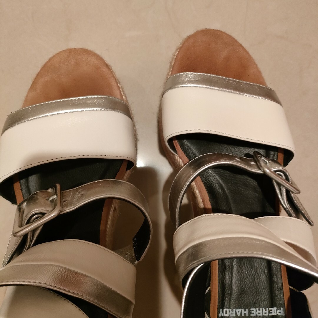 PIERRE HARDY(ピエールアルディ)の☆PIERRE HAROY ウェッジサンダル☆ レディースの靴/シューズ(サンダル)の商品写真