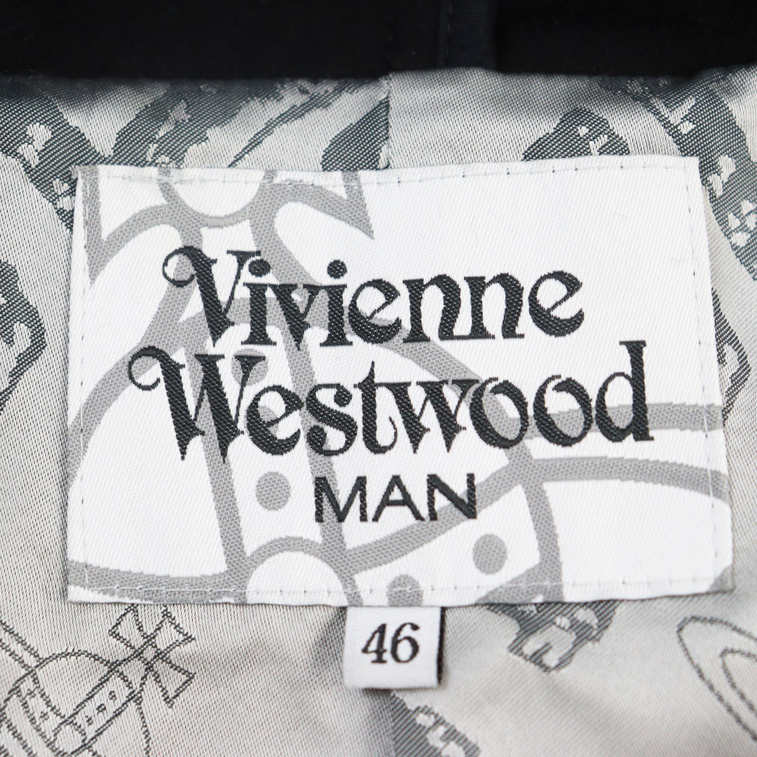 Vivienne Westwood(ヴィヴィアンウエストウッド)の極美品○Vivienne WestwoodMAN ヴィヴィアンウエストウッドマン VW-LP-71563 裏地ロゴ総柄 メルトン生地 縮絨仕上げ ダブルブレスト ロングコート ブラック 46 日本製 正規品 メンズ メンズのジャケット/アウター(その他)の商品写真
