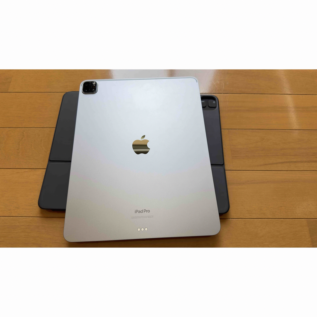Apple(アップル)のiPad Pro12.9 M2  Smart Keyboard Folio スマホ/家電/カメラのPC/タブレット(タブレット)の商品写真