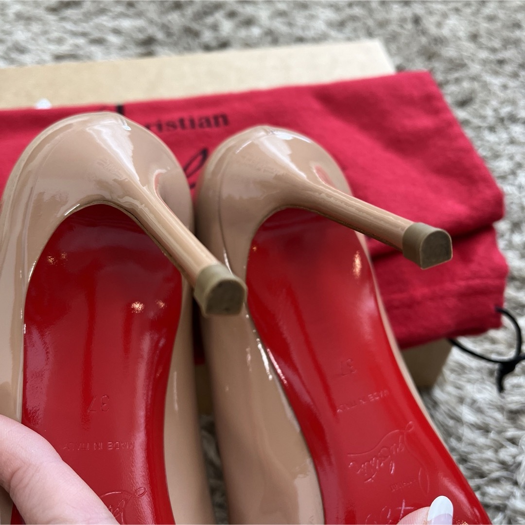 Christian Louboutin(クリスチャンルブタン)のクリスチャンルブタン  デコルテ　ケイト レディースの靴/シューズ(ハイヒール/パンプス)の商品写真