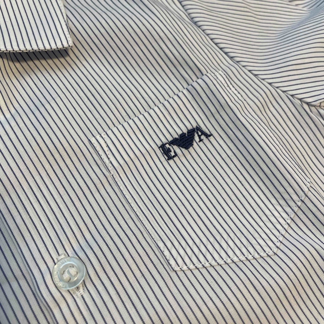Emporio Armani(エンポリオアルマーニ)の新品タグ付き　EMPORIO ARMANI　シャツ　1Y/74CM キッズ/ベビー/マタニティのベビー服(~85cm)(シャツ/カットソー)の商品写真