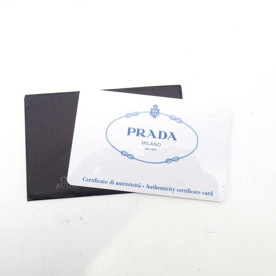 PRADA(プラダ)のプラダ ファスナー折財布  1M1225 サフィアーノ レディース ブルー【中古】 レディースのファッション小物(財布)の商品写真