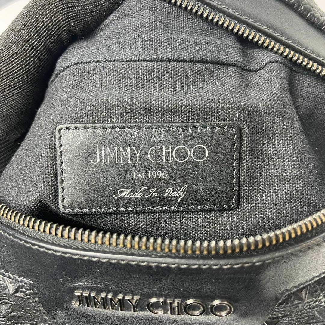 JIMMY CHOO(ジミーチュウ)の【美品】ジミーチュウ　スタッズ　ブラック　ボディバッグ　ショルダーバッグ メンズのバッグ(ウエストポーチ)の商品写真