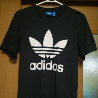 アディダス(adidas)のadidas(Tシャツ/カットソー(半袖/袖なし))