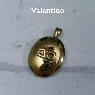 ヴァレンティノ(VALENTINO)の【匿名配送】ヴァレンティノ ペンダントトップ ゴールド ロゴ(ネックレス)