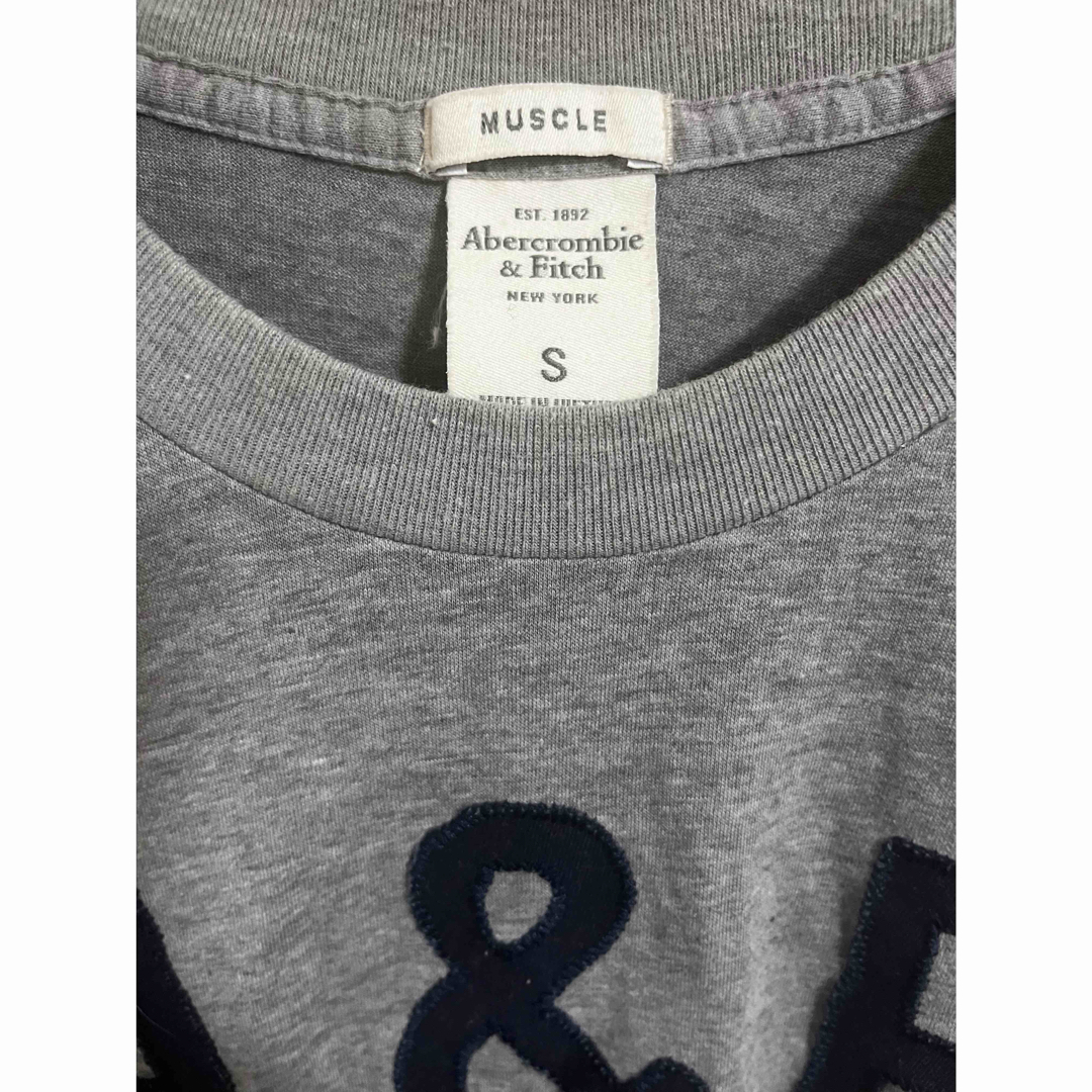 Abercrombie&Fitch(アバクロンビーアンドフィッチ)の半袖Tシャツ メンズのトップス(Tシャツ/カットソー(半袖/袖なし))の商品写真