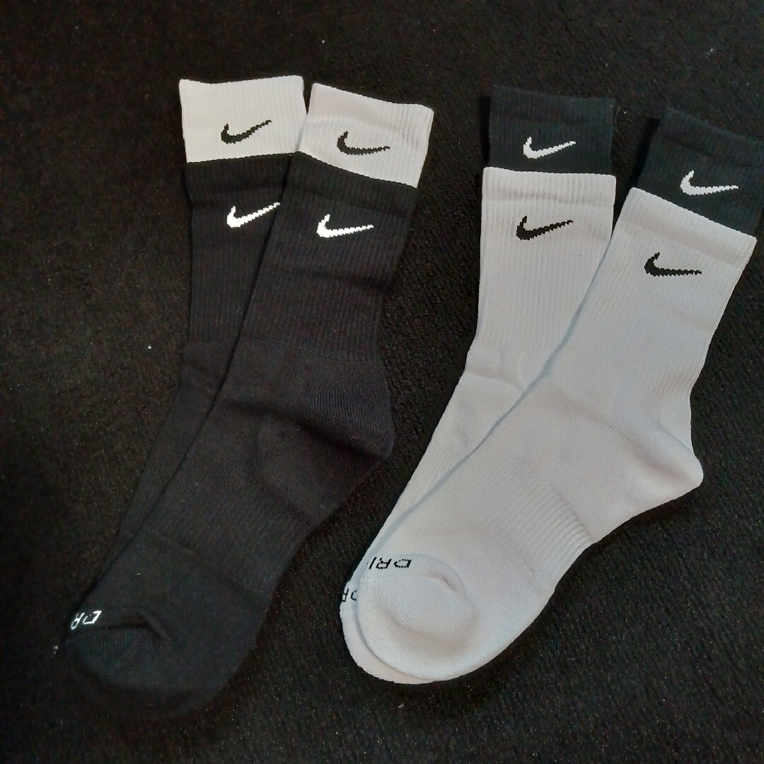 NIKE(ナイキ)のnike 靴下　ソックス メンズのレッグウェア(ソックス)の商品写真