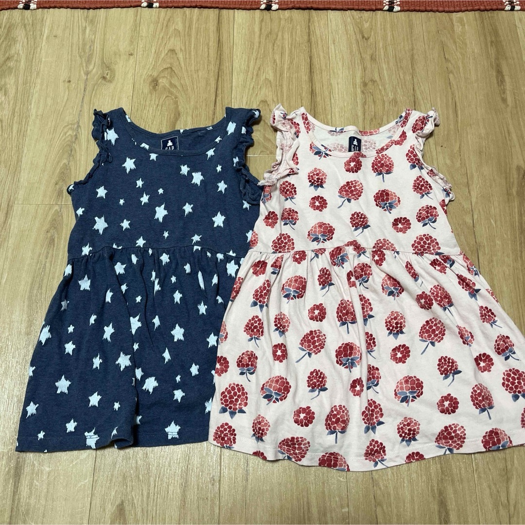 GAP(ギャップ)のGAP 女の子 2点セット チュニック 5years 110cm キッズ/ベビー/マタニティのキッズ服女の子用(90cm~)(Tシャツ/カットソー)の商品写真