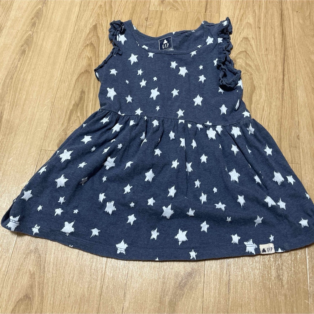 GAP(ギャップ)のGAP 女の子 2点セット チュニック 5years 110cm キッズ/ベビー/マタニティのキッズ服女の子用(90cm~)(Tシャツ/カットソー)の商品写真