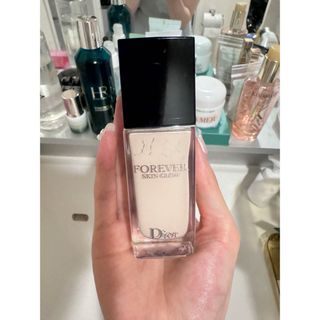 ディオール(Dior)のディオール00リキッドファンデーション スキン フォーエヴァー フルイドグロウ(ファンデーション)