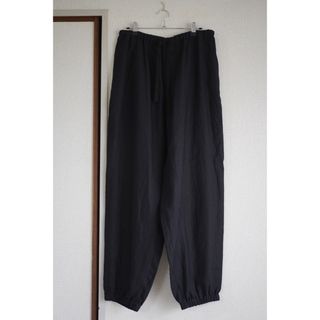 コモリ(COMOLI)の24SS COMOLI カナパ ドローストリングパンツ size2(その他)