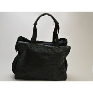 イッセイミヤケ(ISSEY MIYAKE)のイッセイミヤケ ISSEY MIYAKE ACCESSORY 2WAY ショルダーバッグ/トート/ボストン 穴あきドット柄 ブラック レディース j_p F-B6690(ボストンバッグ)