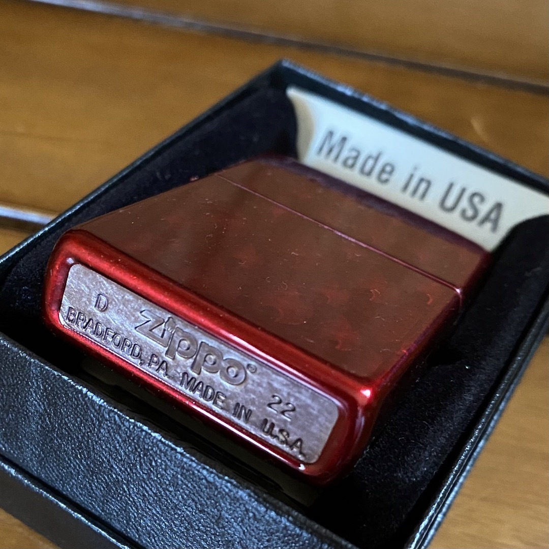 ZIPPO(ジッポー)のZIPPO USA 炎 キャンディアップルレッド 新品 未使用  オイルライター メンズのファッション小物(タバコグッズ)の商品写真