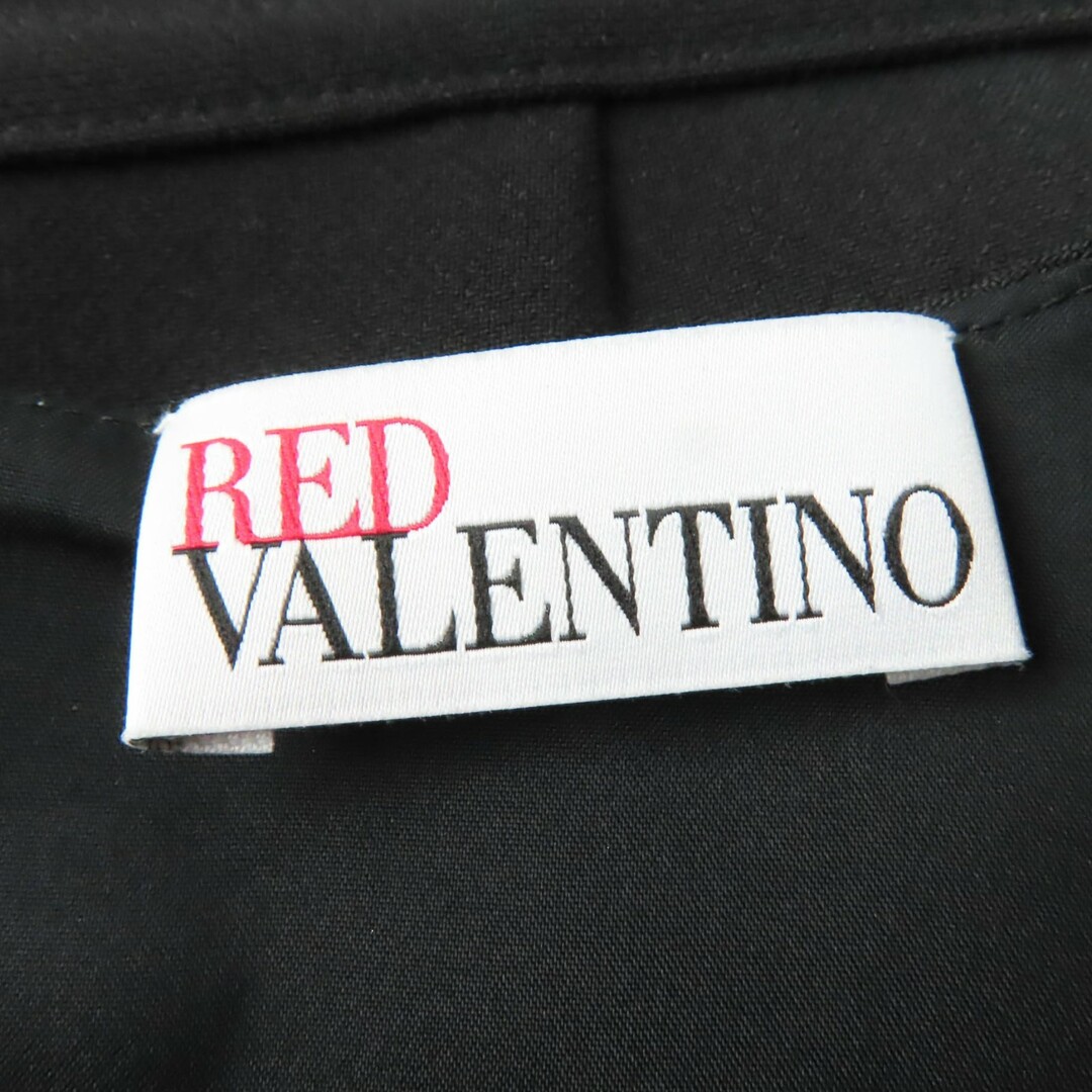 RED VALENTINO(レッドヴァレンティノ)の極美品☆RED VALENTINO レッドヴァレンティノ 2022年製 フロントリボン ノースリーブ ワンピース ブラック 38 正規品 レディース レディースのワンピース(ひざ丈ワンピース)の商品写真