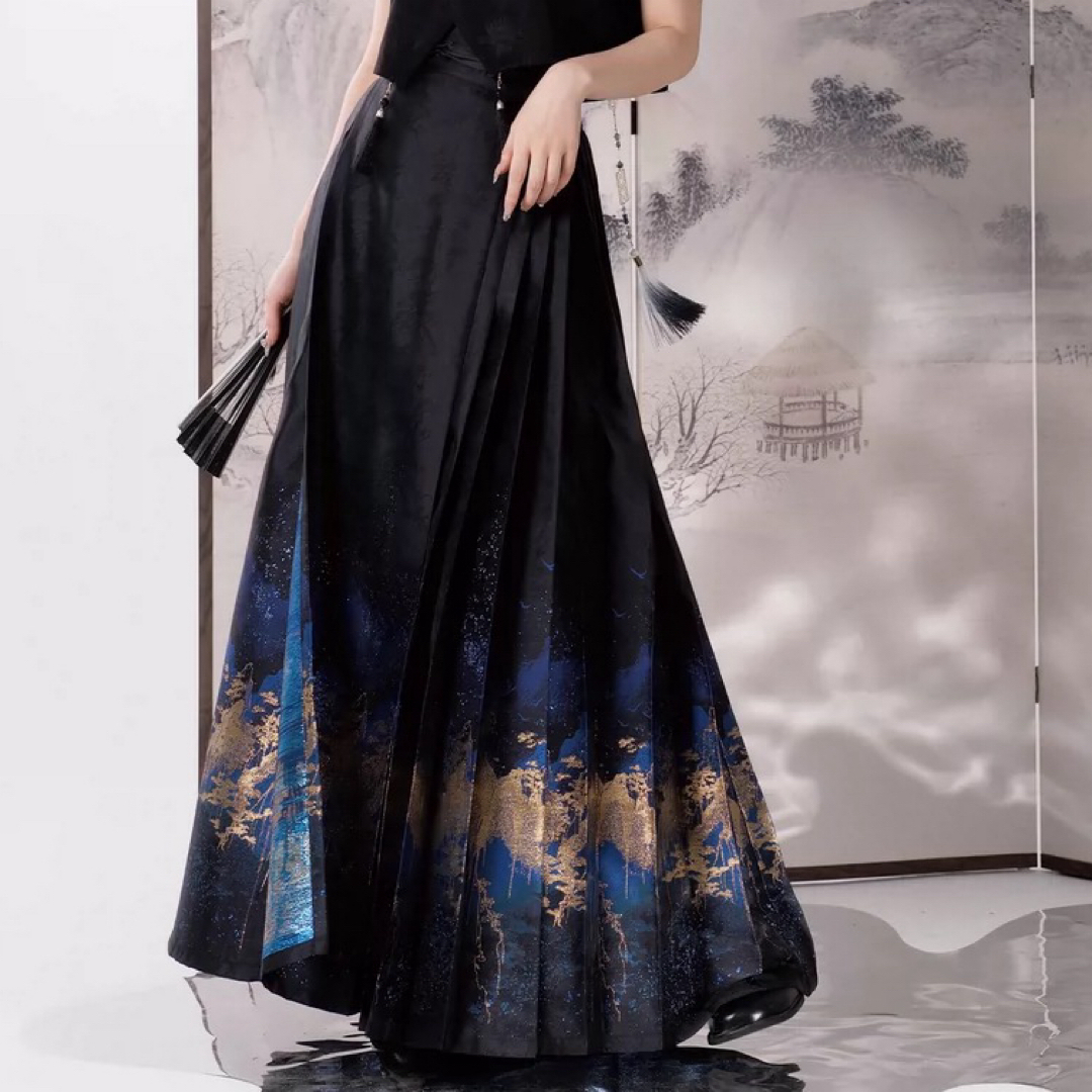 BODYLINE(ボディライン)の鎏金山水 織錦馬面裙 青黒金色ロングスカート　明製漢服　成人式　新中式　着物和服 レディースのスカート(ロングスカート)の商品写真