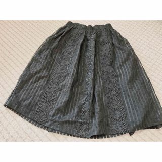 アクシーズファム(axes femme)のアクシーズファム　合わせやすい黒のスカート  美品(ひざ丈スカート)