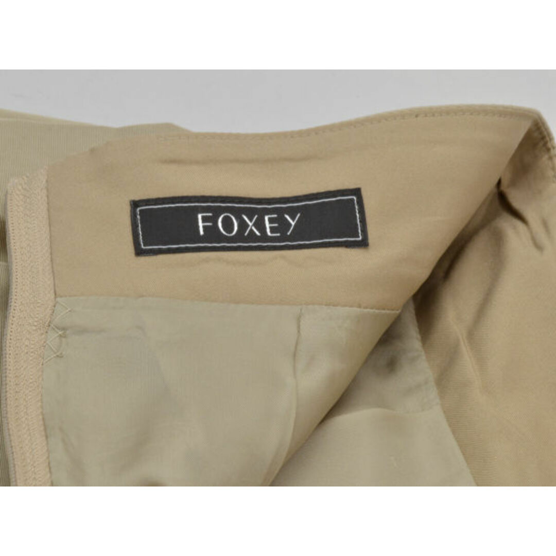 FOXEY(フォクシー)のフォクシーブティック FOXEY BOUTIQUE utrillo スカート 38サイズ ベージュ レディース F-L5447 レディースのスカート(ミニスカート)の商品写真