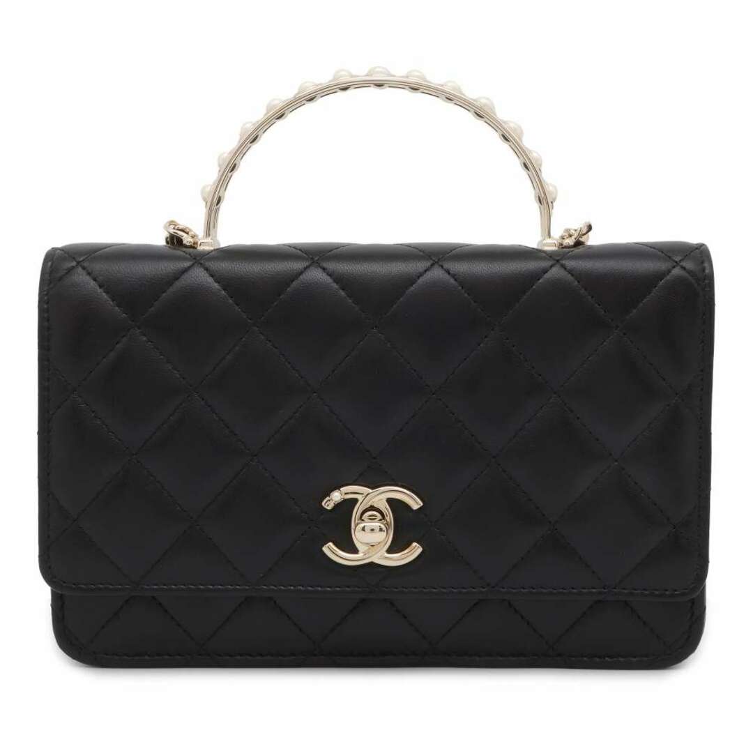 CHANEL(シャネル)のシャネル チェーンショルダーバッグ チェーンクラッチ ココマーク マトラッセ コスチュームパール ラムスキン AP3954 黒 レディースのバッグ(ショルダーバッグ)の商品写真