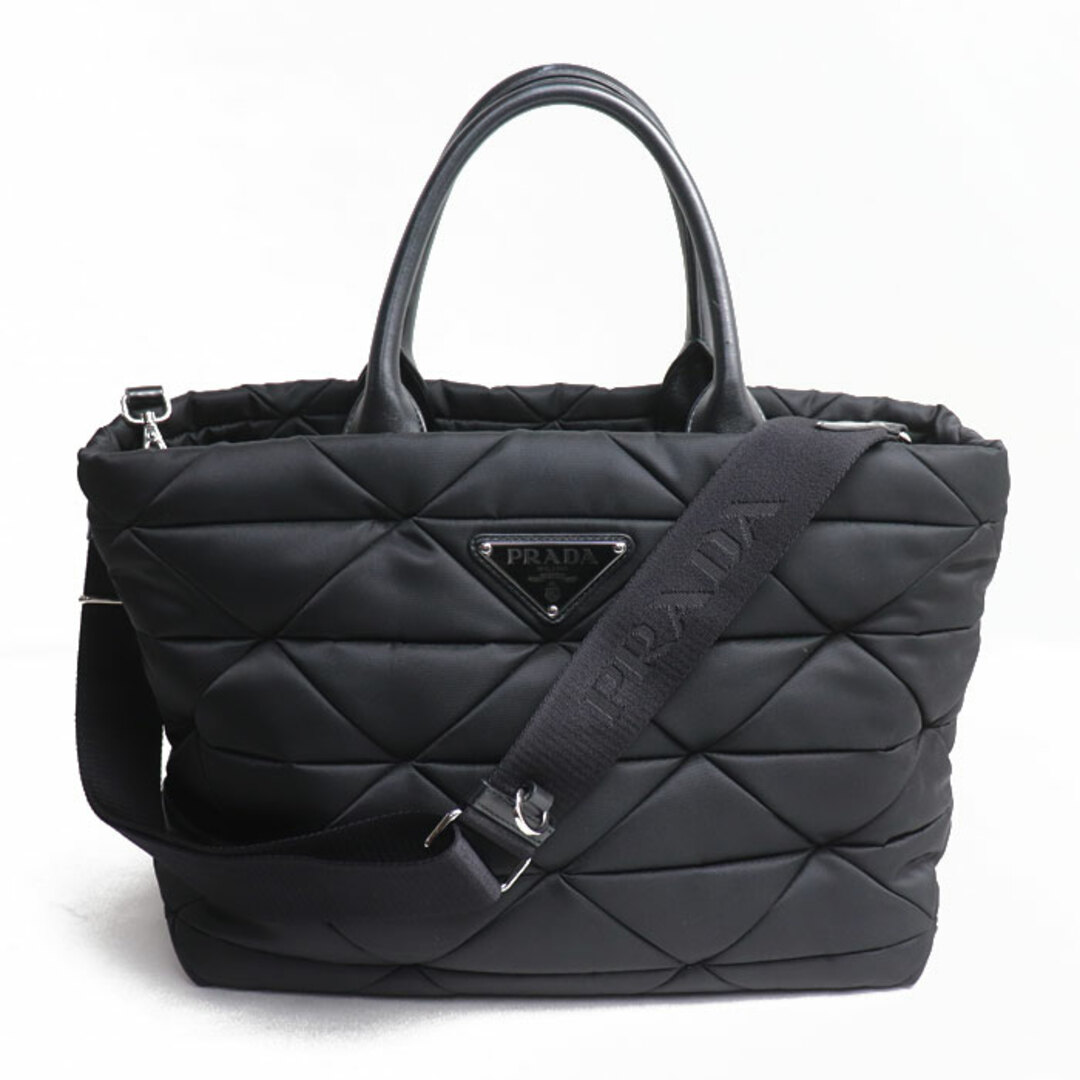 PRADA(プラダ)のPRADA プラダ Re-Nylon ミディアム パデッド  2Wayショルダーバッグ ブラック 1BG435 2DJN F0002【中古】 レディースのバッグ(ハンドバッグ)の商品写真