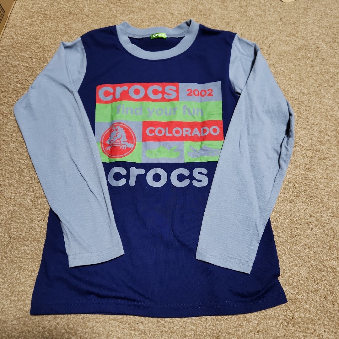 crocs(クロックス)の長袖 キッズ/ベビー/マタニティのキッズ服男の子用(90cm~)(Tシャツ/カットソー)の商品写真