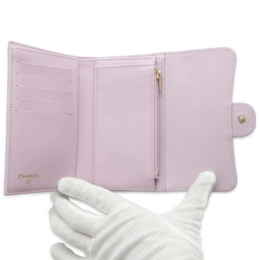 CHANEL(シャネル)のシャネル 三つ折り財布 マトラッセ ココマーク キャビアスキン ブラック AP0232 CHANEL 財布 ピンク レディースのファッション小物(財布)の商品写真