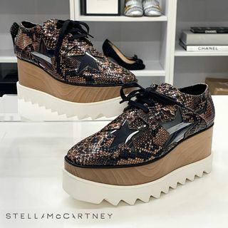 ステラマッカートニー(Stella McCartney)の8183 未使用 ステラマッカートニー エリス パイソン スター 厚底シューズ(スニーカー)