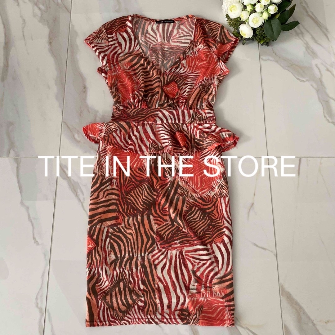 TITE in the store (ティテインザストア)のTITE IN THE STORE ペプラム 膝丈ワンピース フランス製 S レディースのワンピース(ひざ丈ワンピース)の商品写真