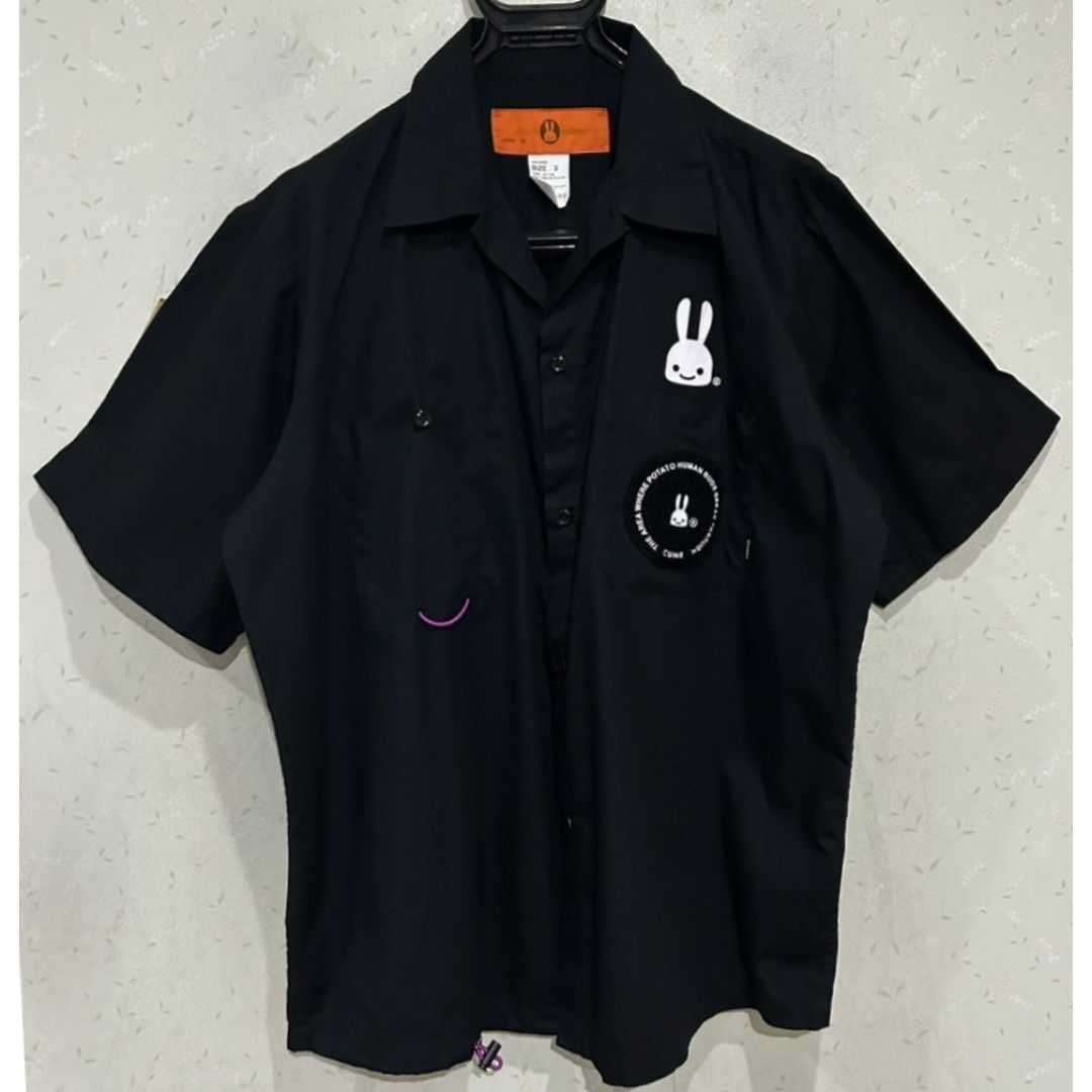 CUNE(キューン)の＊CUNE ジャガイモマン ポテト うさぎ 襟裏ロゴ ボタンワークシャツ 3 メンズのトップス(シャツ)の商品写真