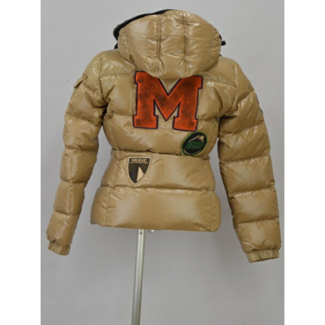 MONCLER(モンクレール)のモンクレール MONCLER ダウンジャケット K2 スペシャル ワッペン ロゴ フード 00サイズ ベージュ レディース F-L6696 レディースのジャケット/アウター(ロングコート)の商品写真