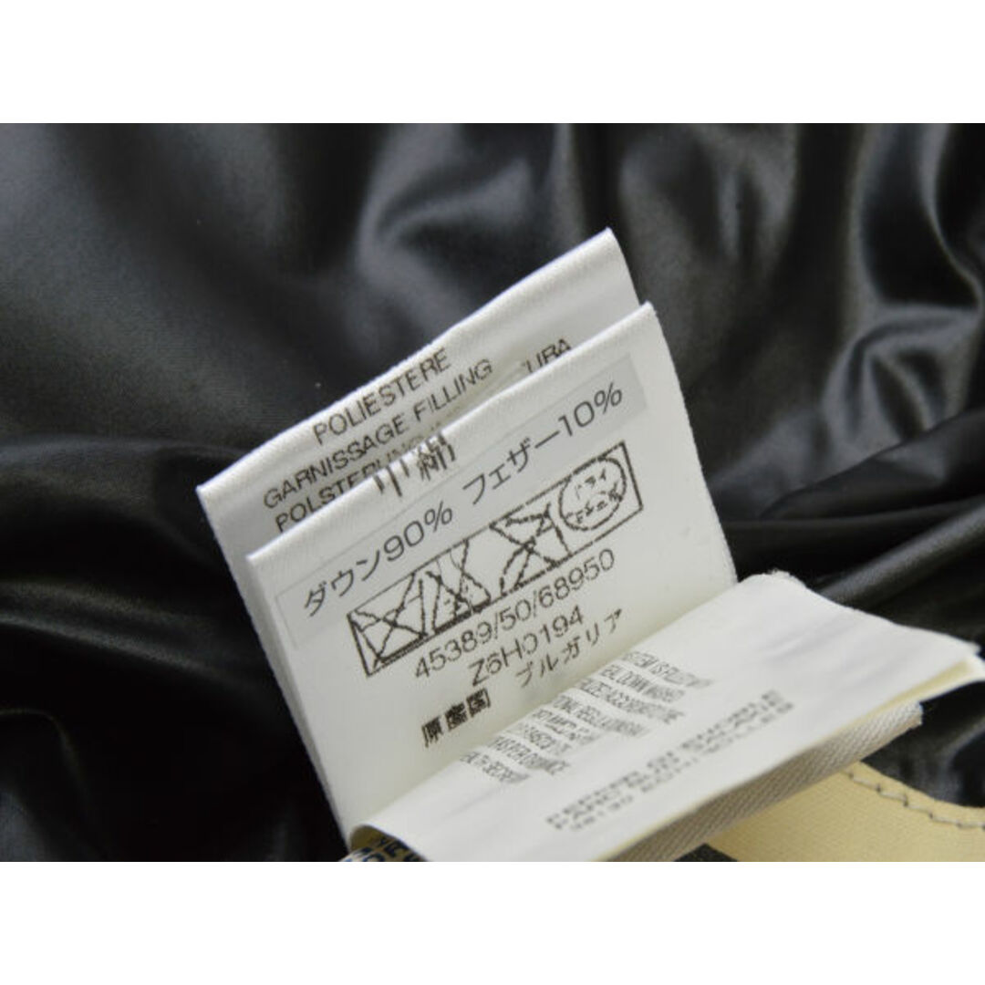 MONCLER(モンクレール)のモンクレール MONCLER ダウンジャケット K2 スペシャル ワッペン ロゴ フード 00サイズ ベージュ レディース F-L6696 レディースのジャケット/アウター(ロングコート)の商品写真