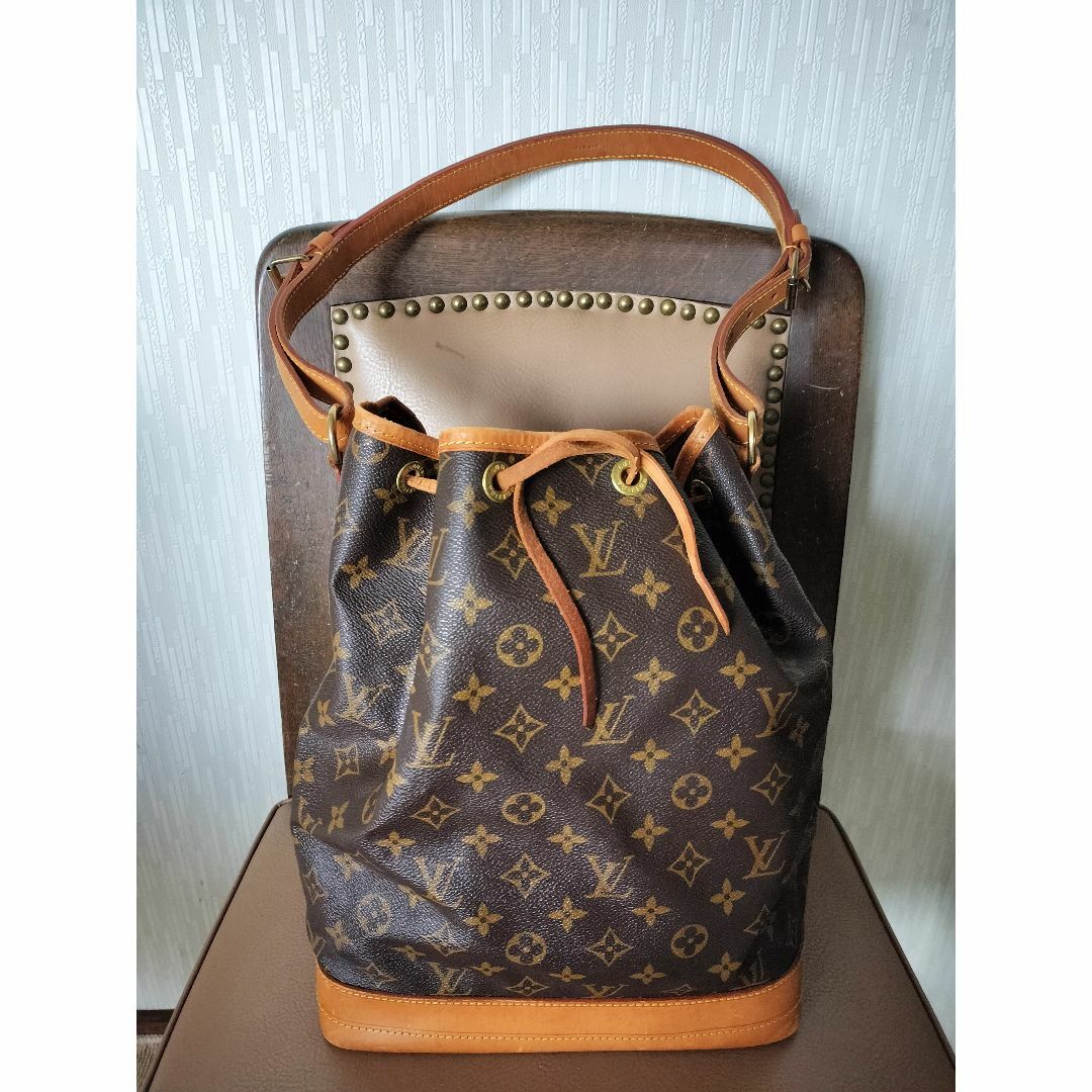 LOUIS VUITTON(ルイヴィトン)のルイヴィトン　ショルダーバッグ ノエ モノグラム M42224 レディースのバッグ(ショルダーバッグ)の商品写真