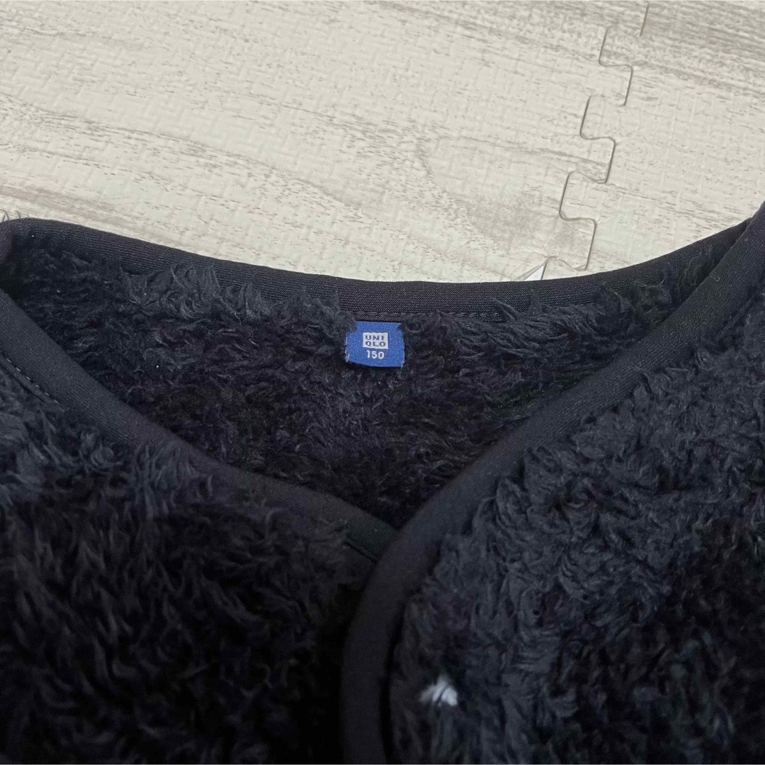 UNIQLO(ユニクロ)のUNIQLO 防風フリースカーディガン 黒 150センチ キッズ/ベビー/マタニティのキッズ服女の子用(90cm~)(ジャケット/上着)の商品写真