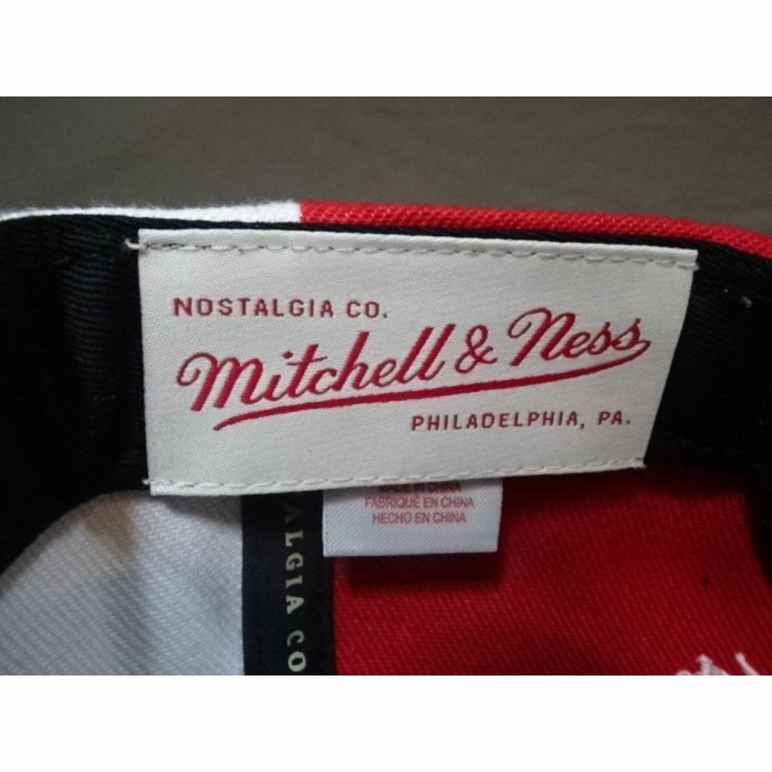 MITCHELL & NESS(ミッチェルアンドネス)の【Mitchell & Ness】 NBA トレイルブレイザーズ ロゴキャップ メンズの帽子(キャップ)の商品写真