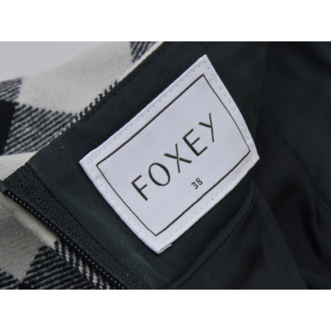 FOXEY(フォクシー)のフォクシー FOXEY ギンガムサーキュラースカート 38サイズ ブラック×ホワイト レディース j_p F-L7390 レディースのスカート(ミニスカート)の商品写真