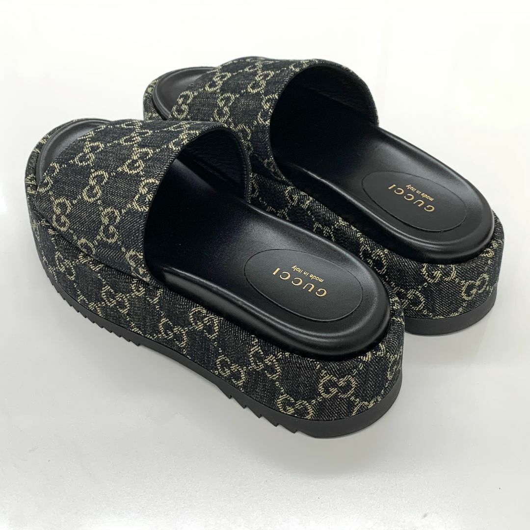 Gucci(グッチ)の8205 グッチ デニム GG プラットフォーム サンダル ネイビー系 レディースの靴/シューズ(サンダル)の商品写真