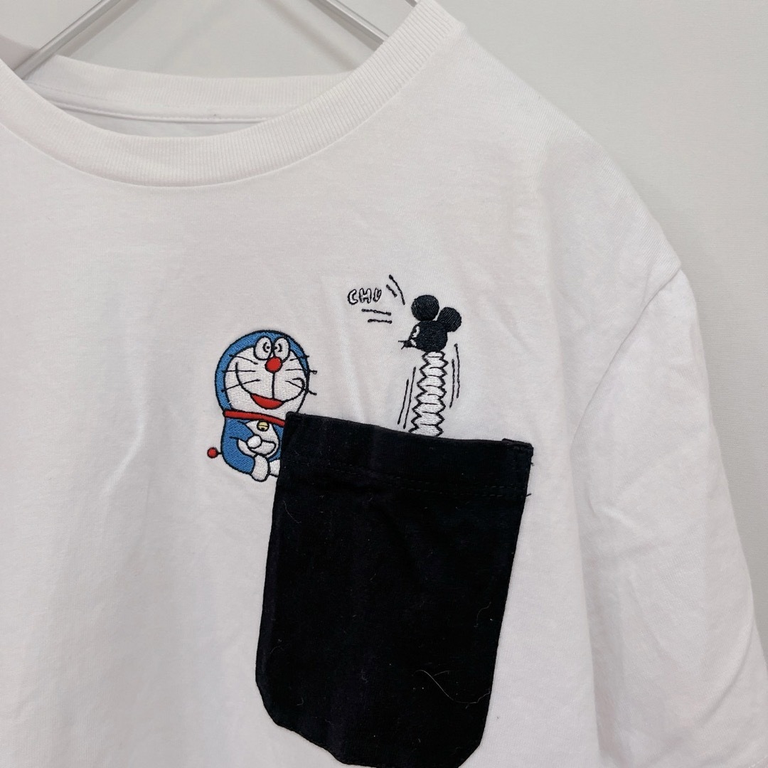Design Tshirts Store graniph(グラニフ)の【美品♡】graniph ×ドラえもん　刺繍　半袖　Tシャツ　 メンズのトップス(Tシャツ/カットソー(半袖/袖なし))の商品写真