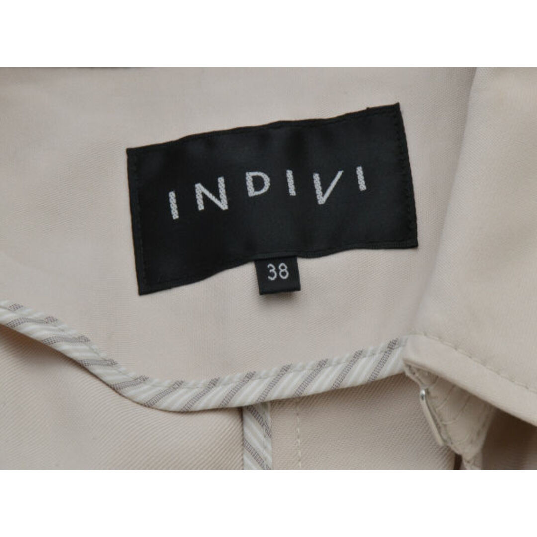 INDIVI(インディヴィ)のインディヴィ INDIVI エコ ドレープトレンチコート 38サイズ ライトベージュ レディース j_p F-L7438 レディースのジャケット/アウター(ロングコート)の商品写真